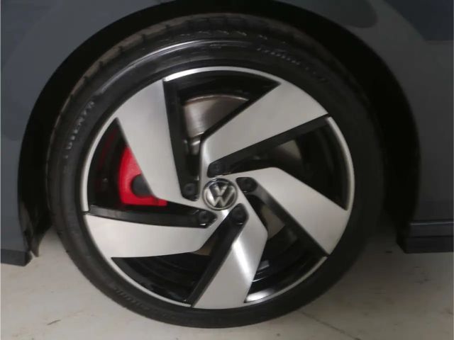 Volkswagen Golf 2.0 TSI DSG GTI Style