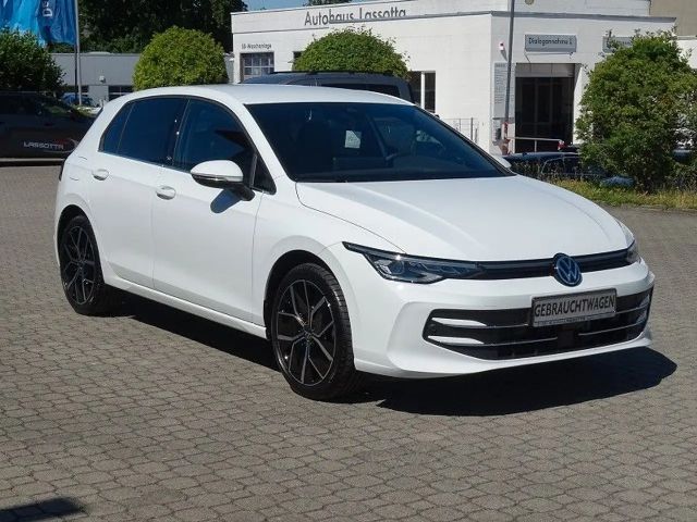 Volkswagen Golf 1.5 eTSI DSG