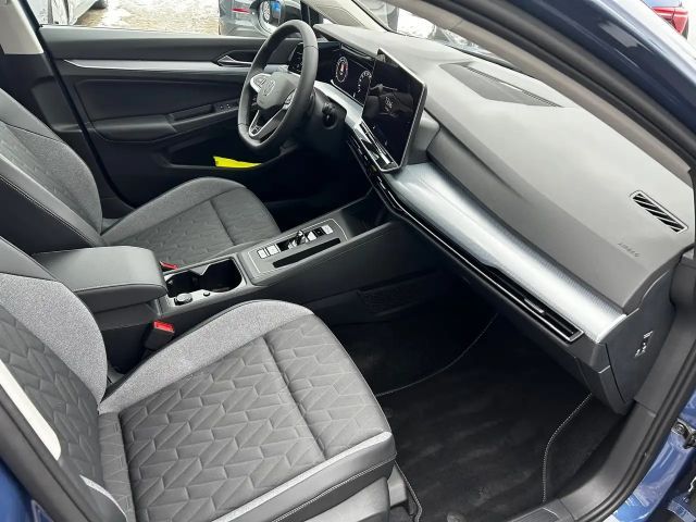 Volkswagen Golf 1.5 TSI DSG Variant