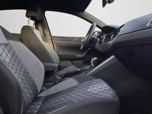 Volkswagen Taigo 1.0 TSI DSG R-Line