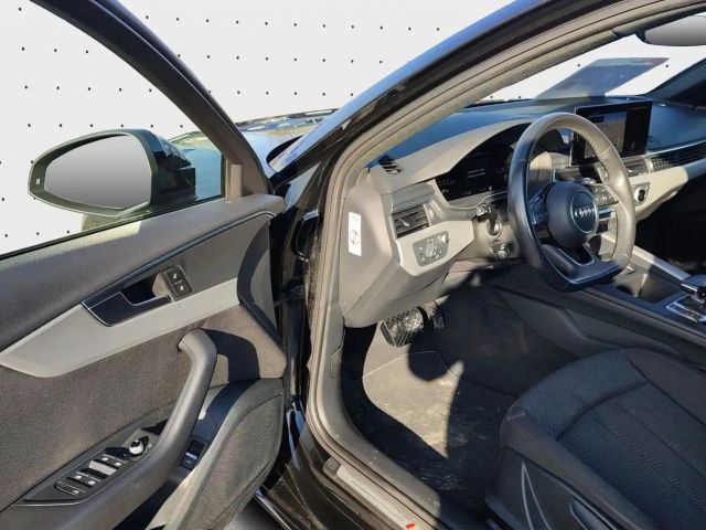 Audi A4 35 TDI Competition S-Line