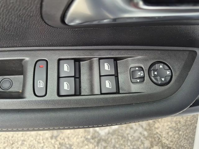 Peugeot 208 Allure Pack PureTech