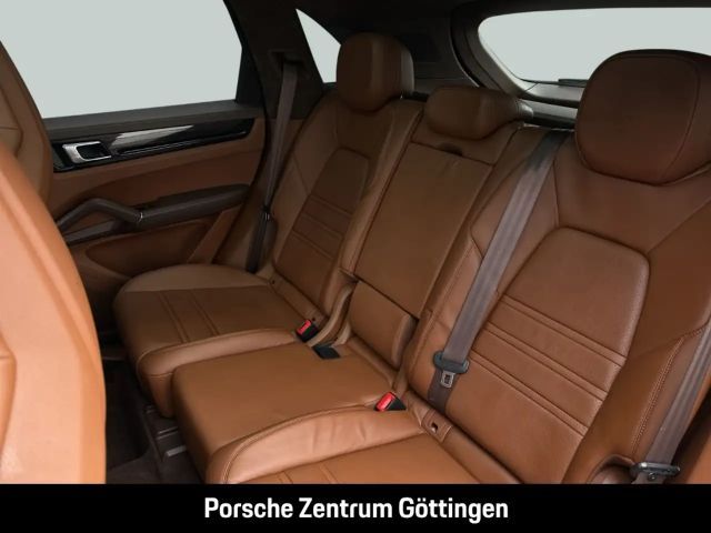 Porsche Cayenne GTS