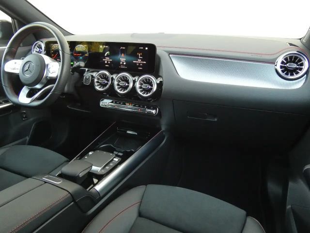 Mercedes-Benz EQA 250 AMG Line