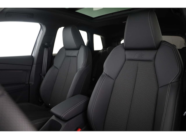 Audi Q4 e-tron SUV 45 e-tron Audi Q4 e-tron