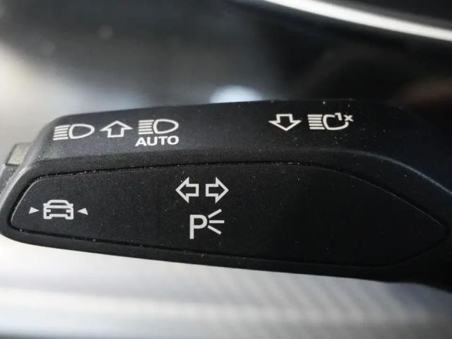 Audi RS Q8 *RS ESSENTIAL -PAKET*UVP 186 Tsd*