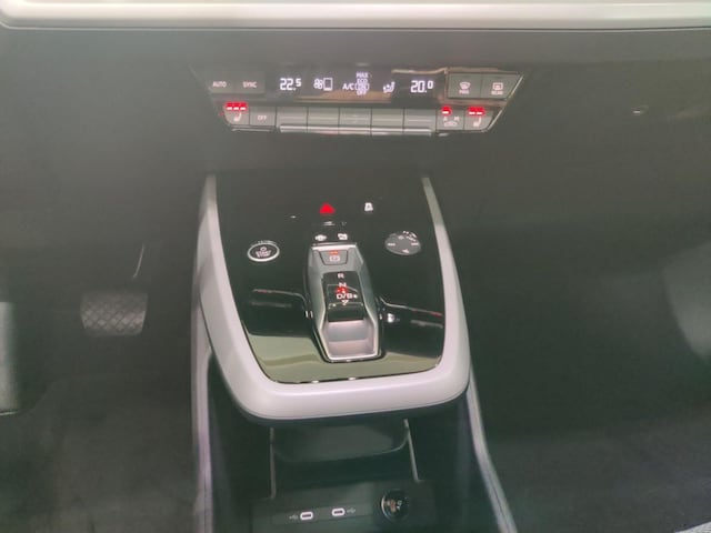 Audi Q4 e-tron Quattro