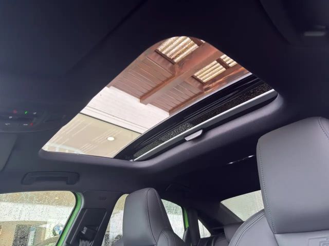 Audi RS3 Quattro S-Tronic Sedan