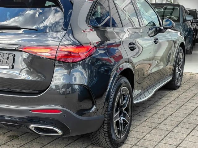 Mercedes-Benz GLC 300 4MATIC AMG Line GLC 300 d