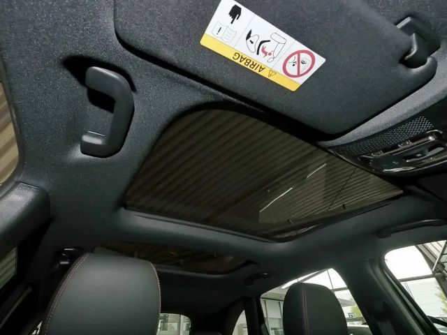 Mercedes-Benz B 200 AMG Line