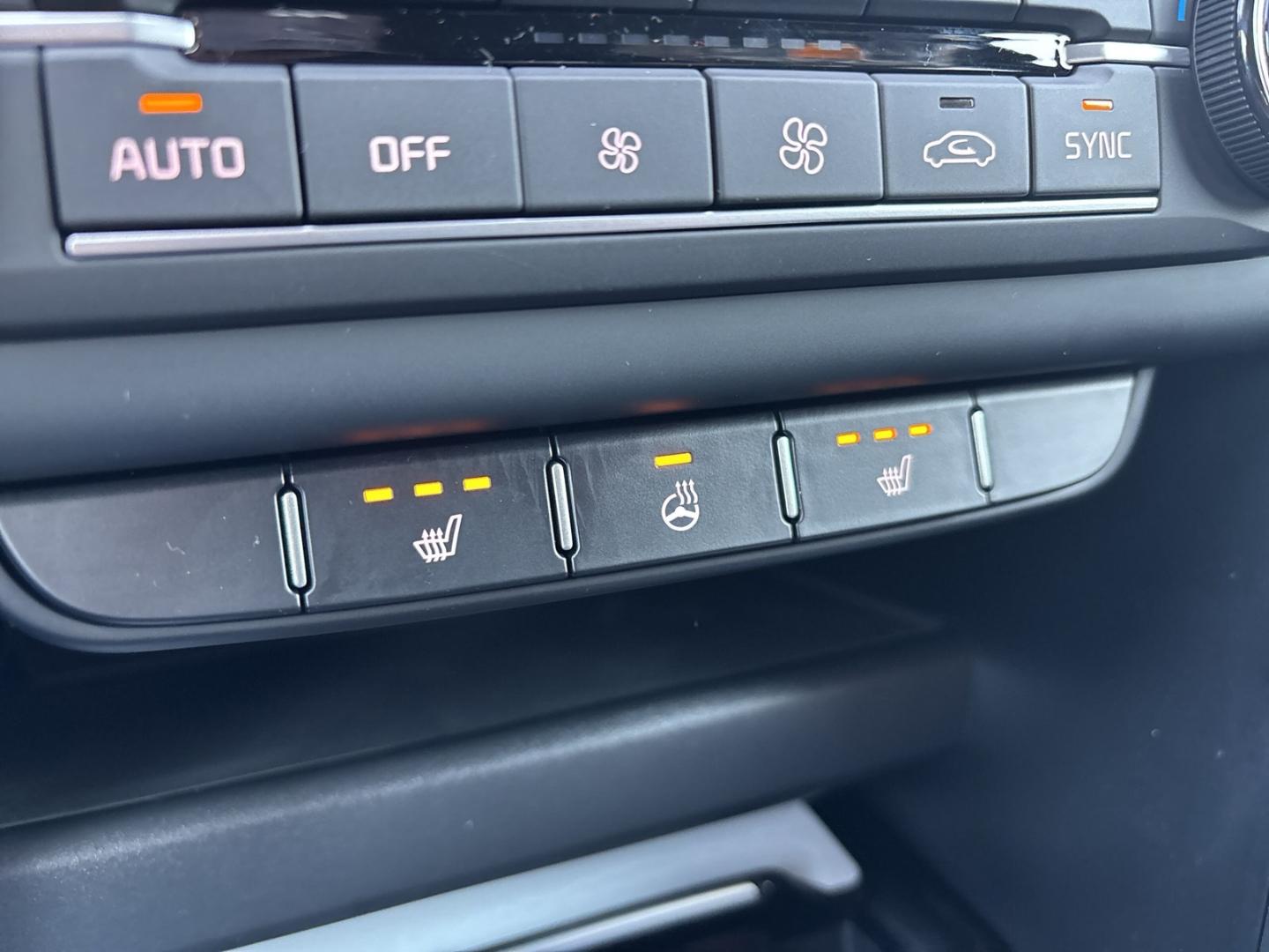 Kia Ceed Ceed_sw 1.0T 48V DCT NIGHTLINE Navi Digitales Co