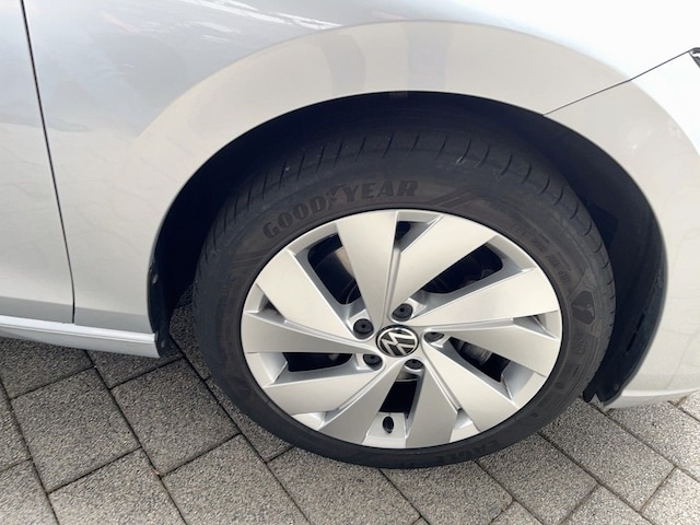 Volkswagen Golf 2.0 TSI DSG Style