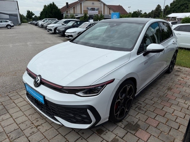 Volkswagen Golf 2.0 TSI GTI