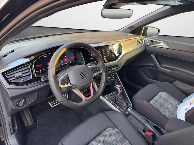 Volkswagen Polo 2.0 TSI DSG GTI