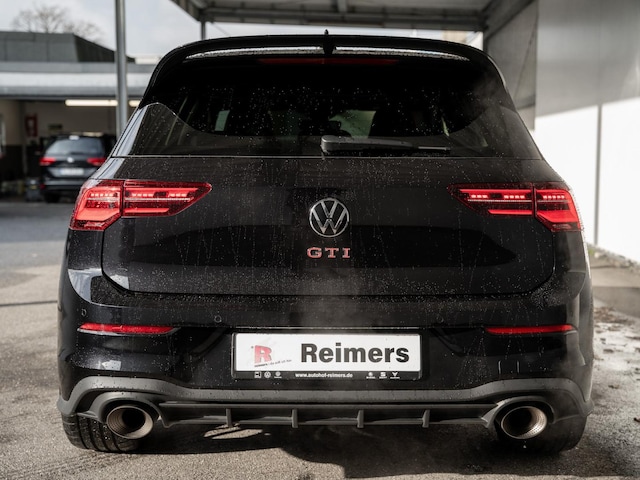 Volkswagen Golf 2.0 TSI Golf VIII