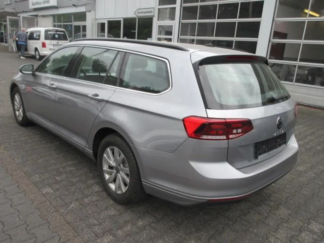 Volkswagen Passat 2.0 TDI Business DSG Variant