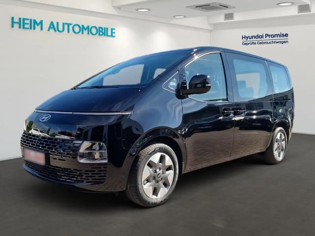 Hyundai Staria Trend