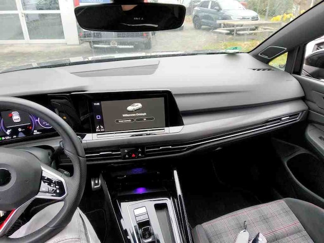 Volkswagen Golf 2.0 TSI DSG GTI Golf VIII Style