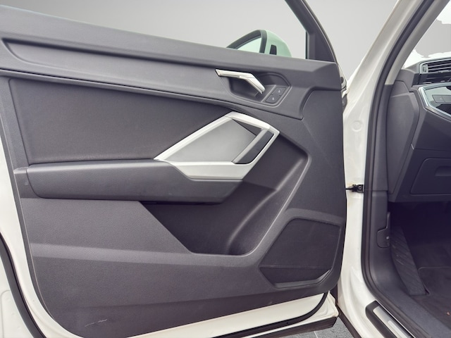 Audi Q3 35 TDI S-Tronic