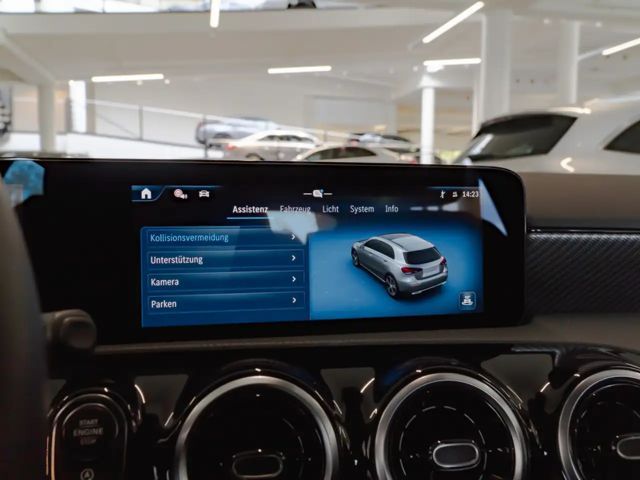 Mercedes-Benz A 180 Progressive