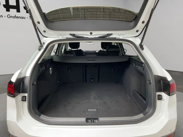 Volkswagen Passat 2.0 TDI Business DSG