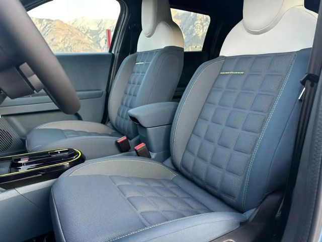 Fiat Grande Panda E La Prima