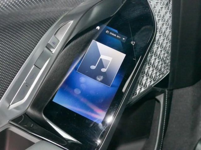 BMW 750 M-Sport Sedan