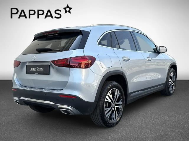 Mercedes-Benz GLA 250 GLA 250 e