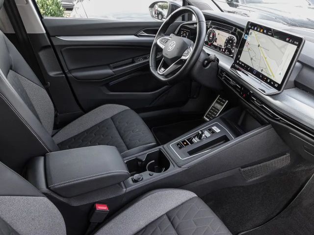 Volkswagen Golf 2.0 TDI DSG Life Variant