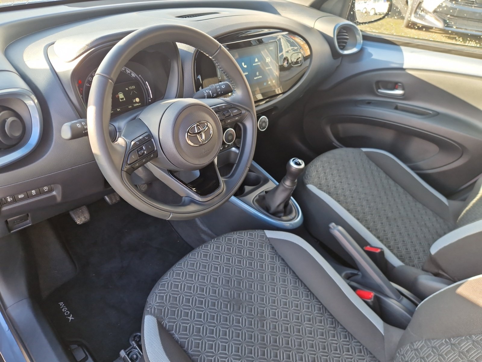 Toyota Aygo X 5-deurs Basis