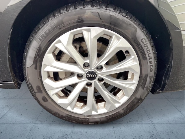 Audi A4 40 TFSI Avant Quattro S-Tronic