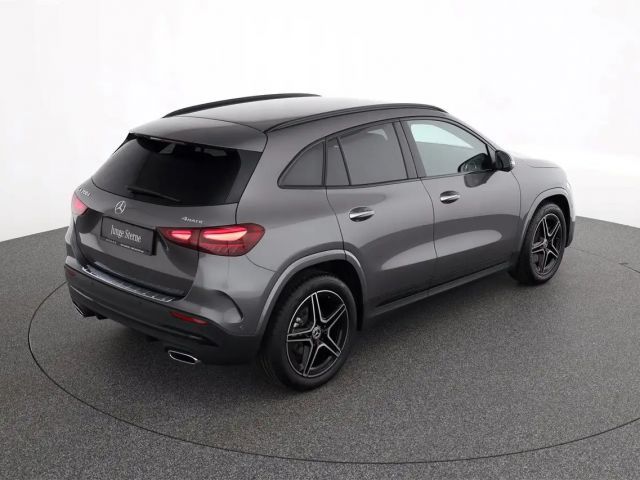 Mercedes-Benz GLA 200 4MATIC AMG Line GLA 200 d