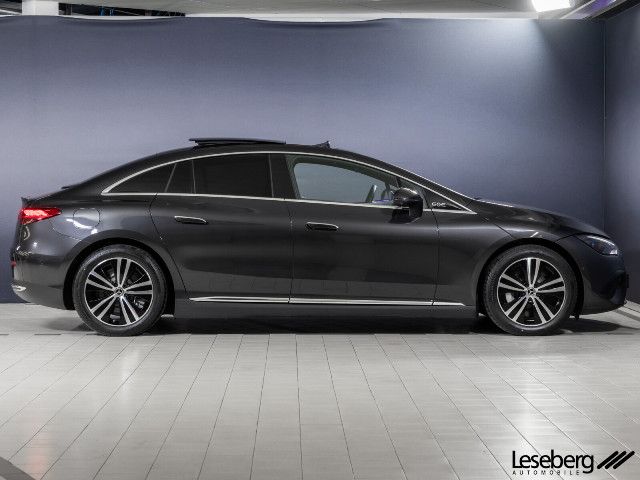 Mercedes-Benz EQE 300 Sedan