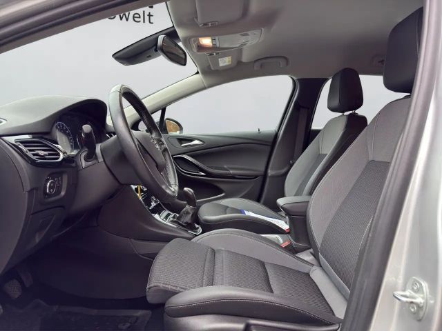 Opel Astra 1.2 Turbo Elegance Sports Tourer