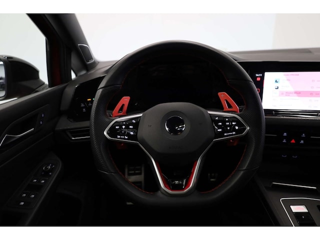 Volkswagen Golf 2.0 TSI DSG