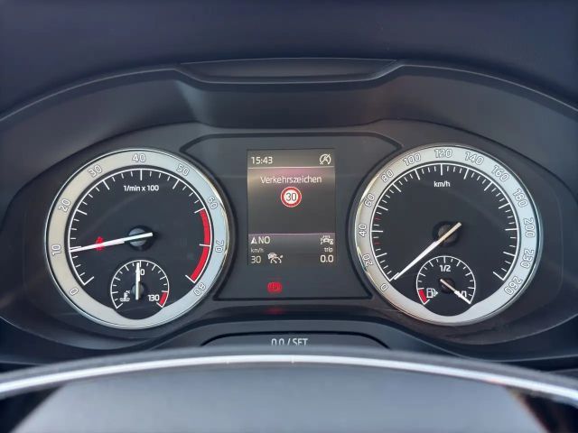 Skoda Karoq 1.5 TSI Clever