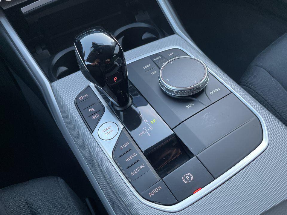 BMW 320 320e Touring