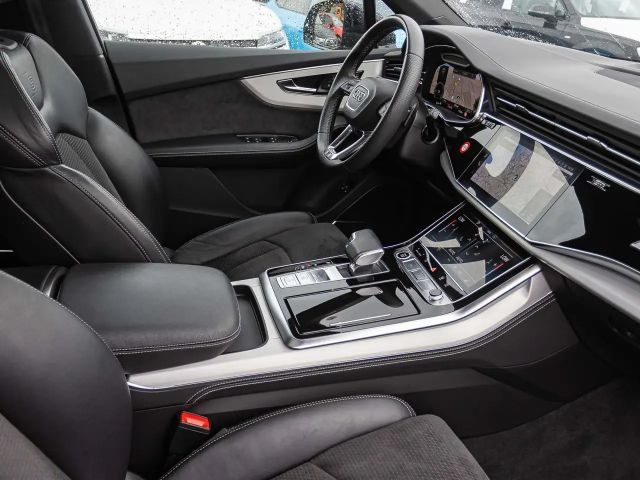 Audi Q7 55 TFSI S-Line