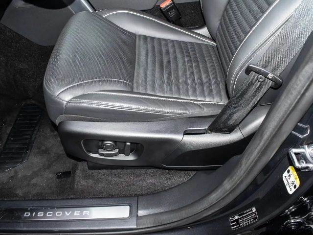 Land Rover Discovery D300 Dynamic HSE