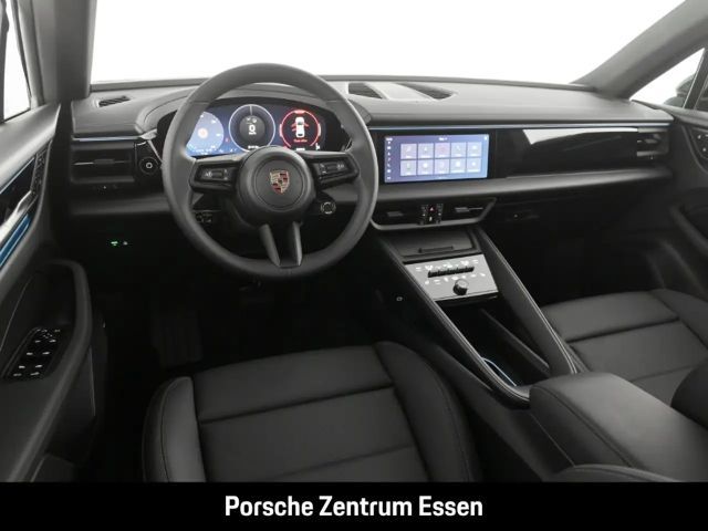 Porsche Macan 4
