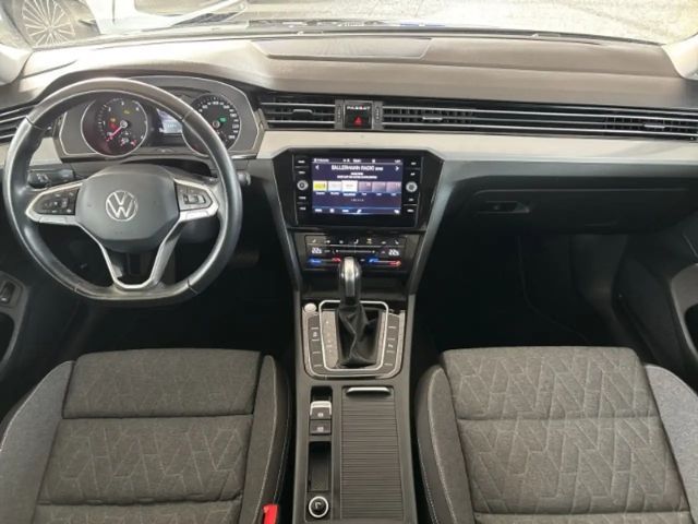 Volkswagen Passat 2.0 TDI Business DSG Variant