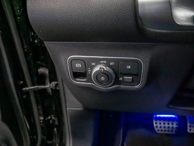 Mercedes-Benz GLB 200 GLB 200 d