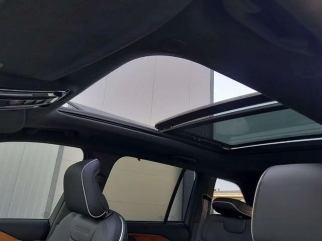 Jeep Grand Cherokee Summit