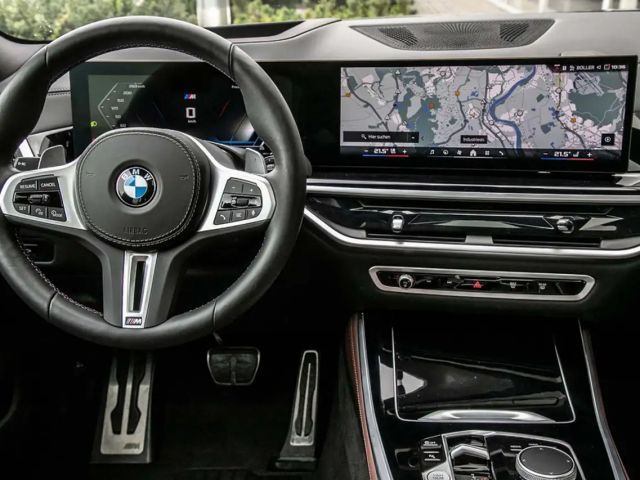 BMW X5 M60i