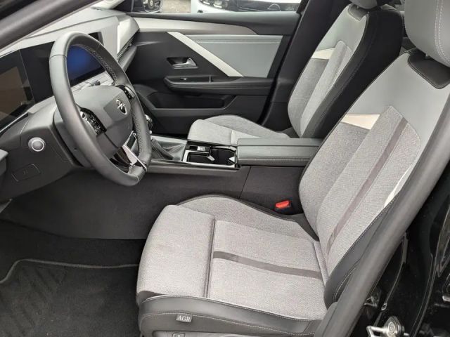 Opel Astra Elegance Sports Tourer