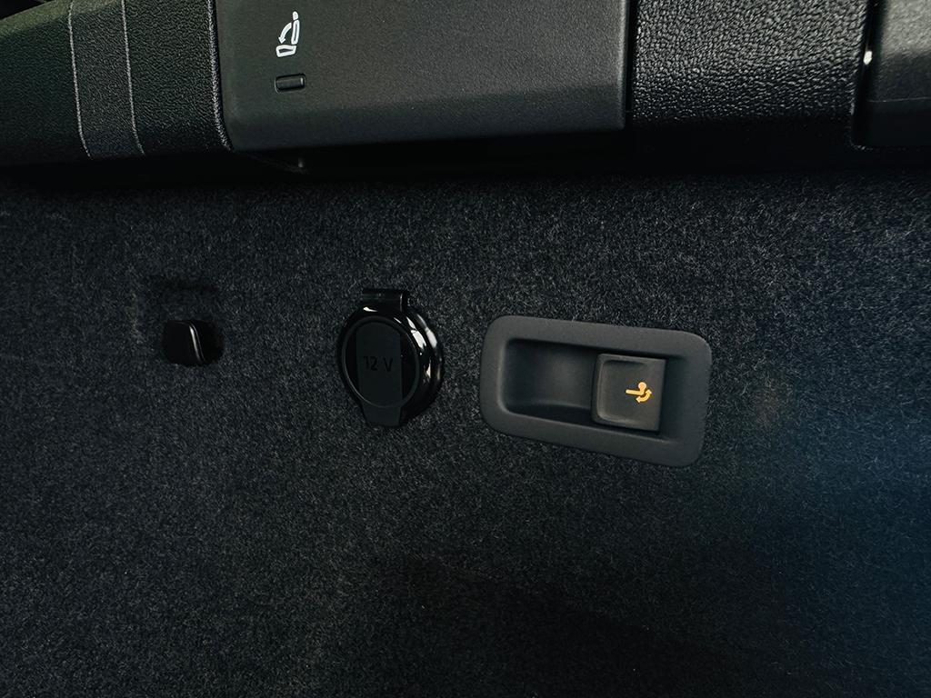 Volkswagen Tayron 2.0 TDI 4Motion DSG R-Line