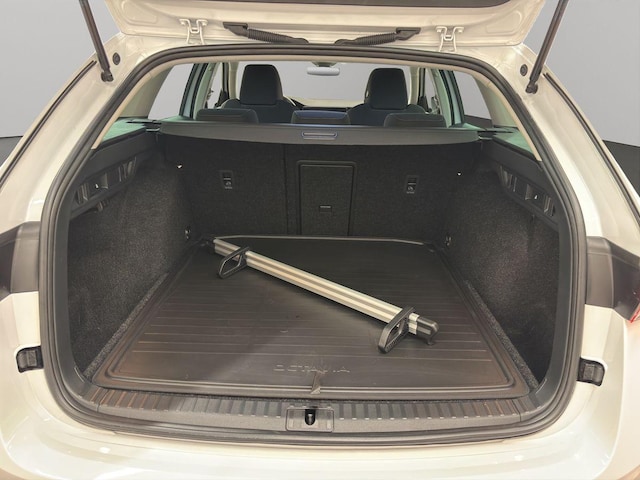 Skoda Octavia 1.5 TSI Combi Tour