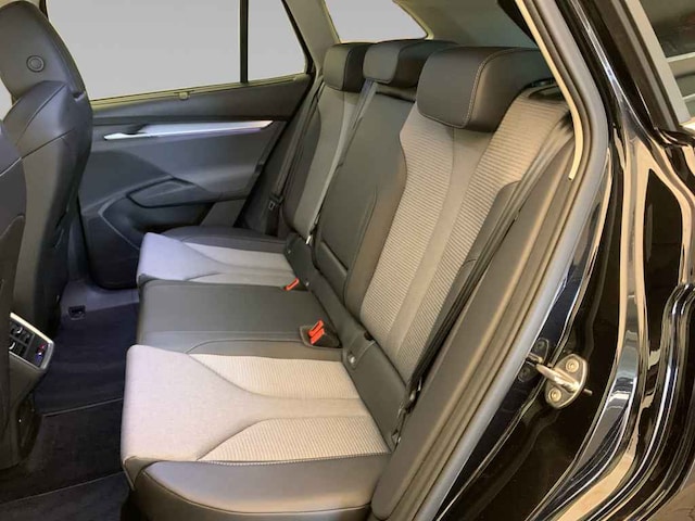 Skoda Enyaq Enyaq 85x *AHK*MATRIX*WÄRME*ACC*NAVI*R-CAM*SHZ*