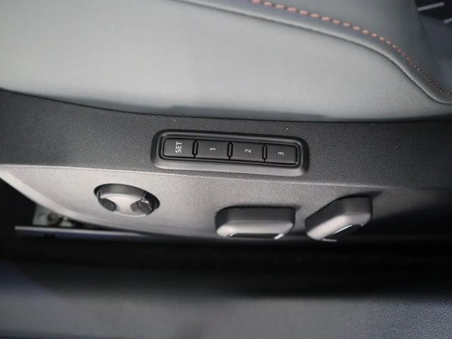 Cupra Leon VZ e-Hybrid