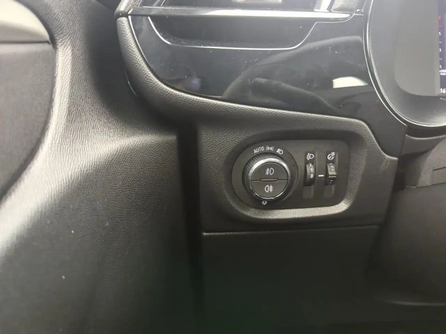 Opel Corsa F 1.2 Basis Klima Sitzhzg Tempomat